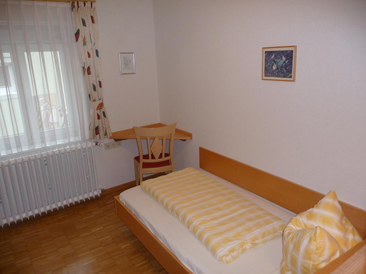 Gasthaus-Pension Zum Kreuz Stuhlingen Luaran gambar